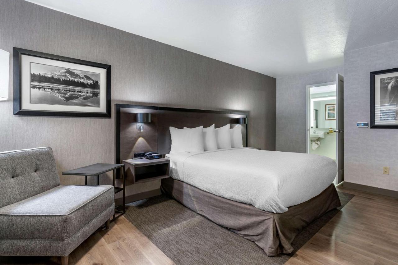 Best Western Plus Hilltop Inn Redding Ngoại thất bức ảnh